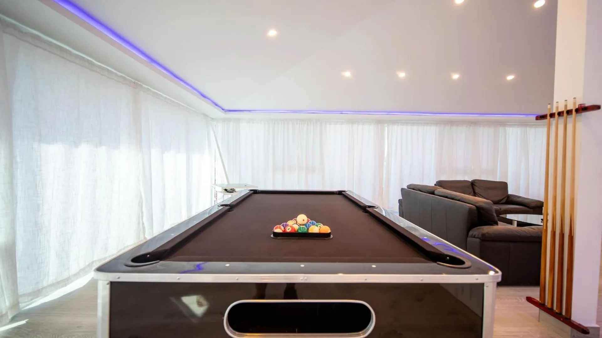 3Br Luxury Penthouse, 300M From Beach Sosúa Apartment